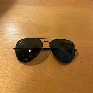 Ray-Ban Aviator Sunglasses